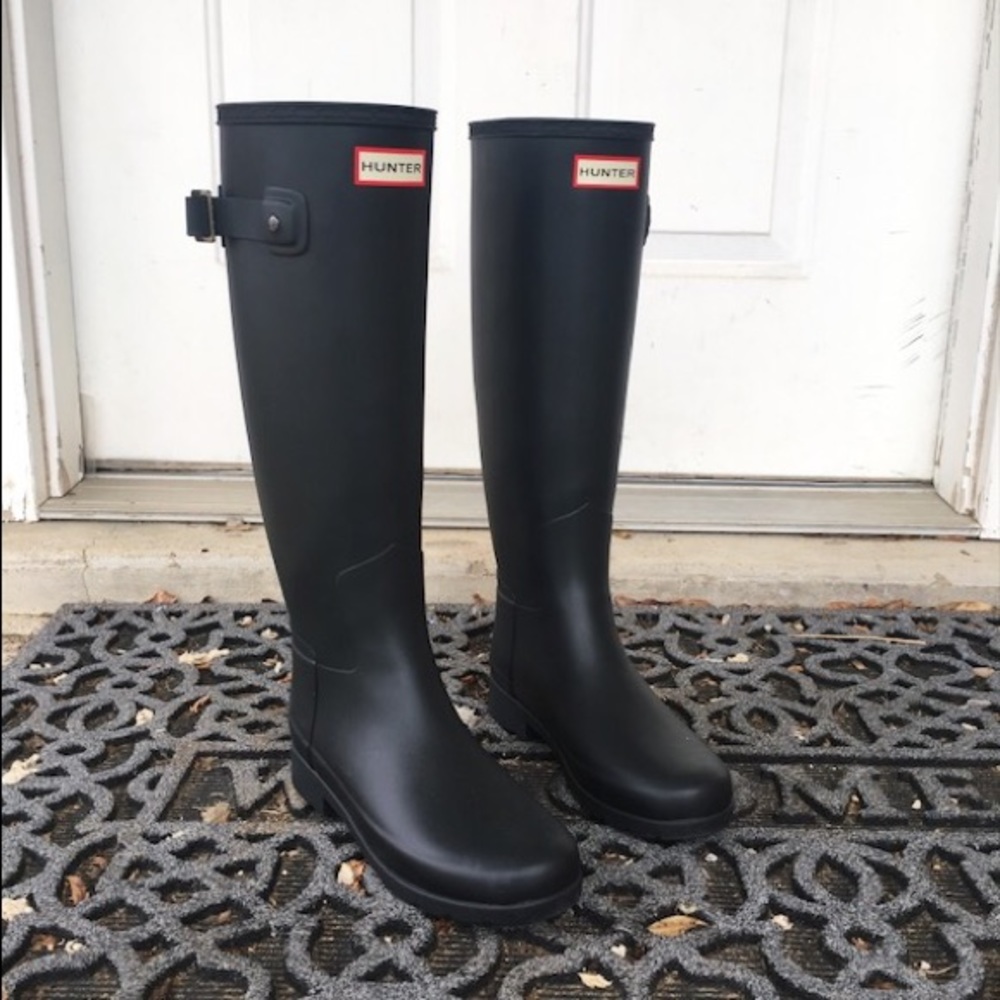 Women’s Refined Slim Fit Rain Boots